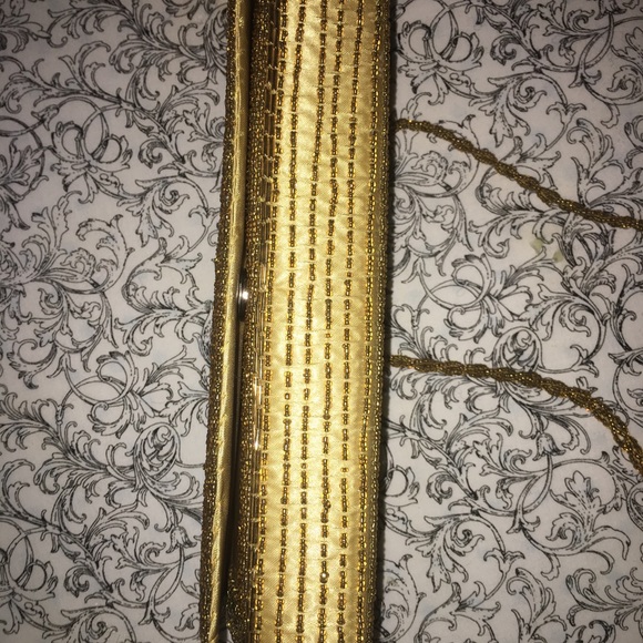 Gold Beaded Purse - Picture 5 of 5